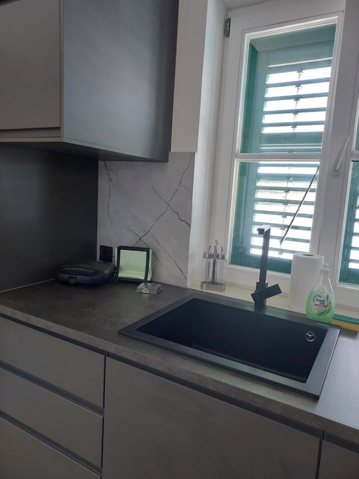 Sustina Appartement Tribalj Buitenkant foto