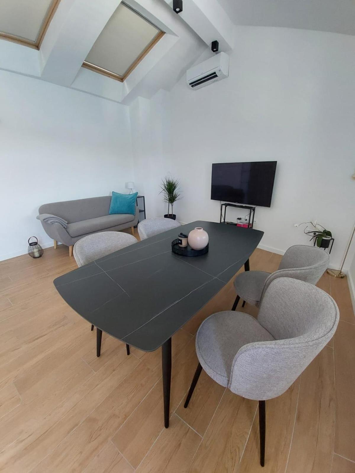 Sustina Appartement Tribalj Buitenkant foto